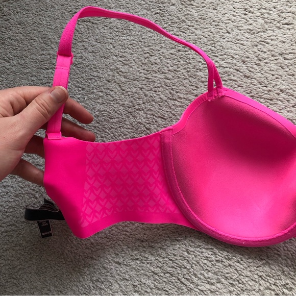 Victorias Secret | 32DD NWOT Hot Pink Bra - Picture 7 of 9